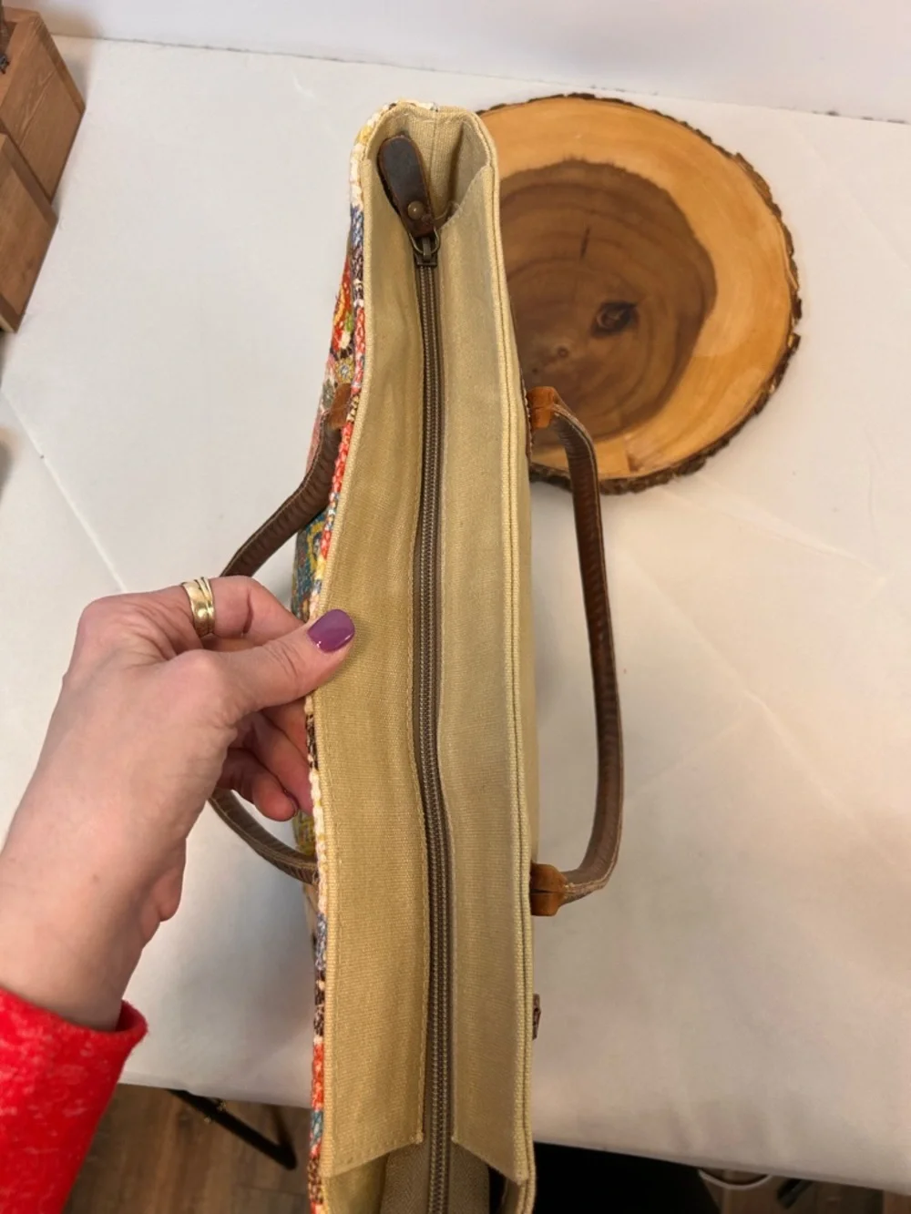 Sixtease tote purse